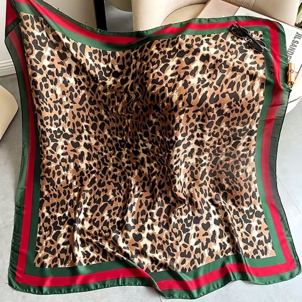 FASHION SCARF - Picture 2 of 4